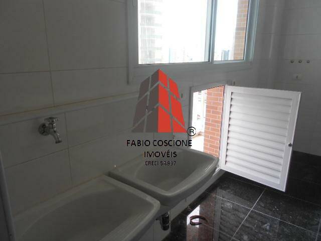 Apartamento à venda com 3 quartos, 244m² - Foto 18