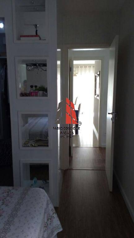 Apartamento à venda com 3 quartos, 105m² - Foto 4