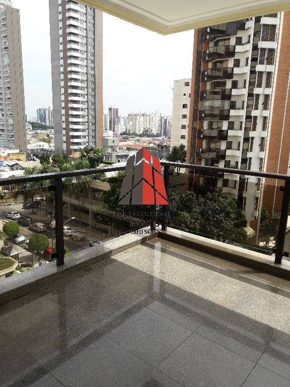 Apartamento para alugar com 4 quartos, 346m² - Foto 10