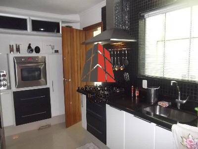 Sobrado à venda com 3 quartos, 250m² - Foto 11