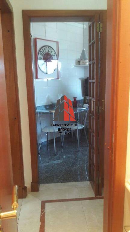 Apartamento à venda com 3 quartos, 137m² - Foto 14